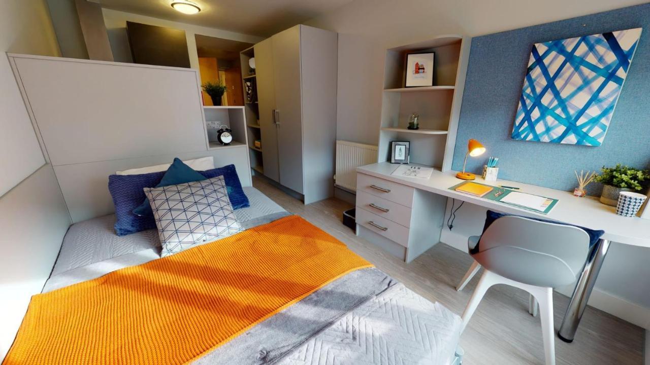 For Students Only Contemporary At Iq Hoxton In Appartement Londres