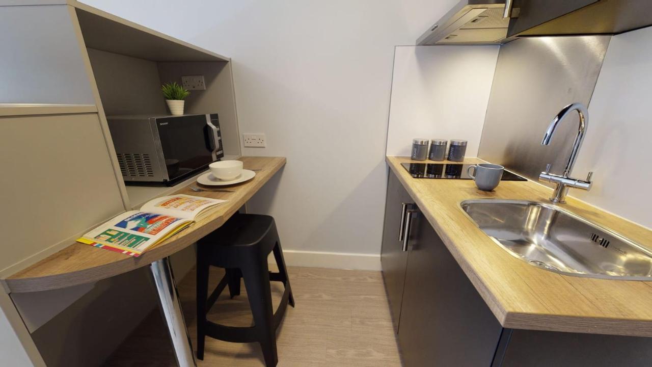 For Students Only Contemporary At Iq Hoxton In Appartement